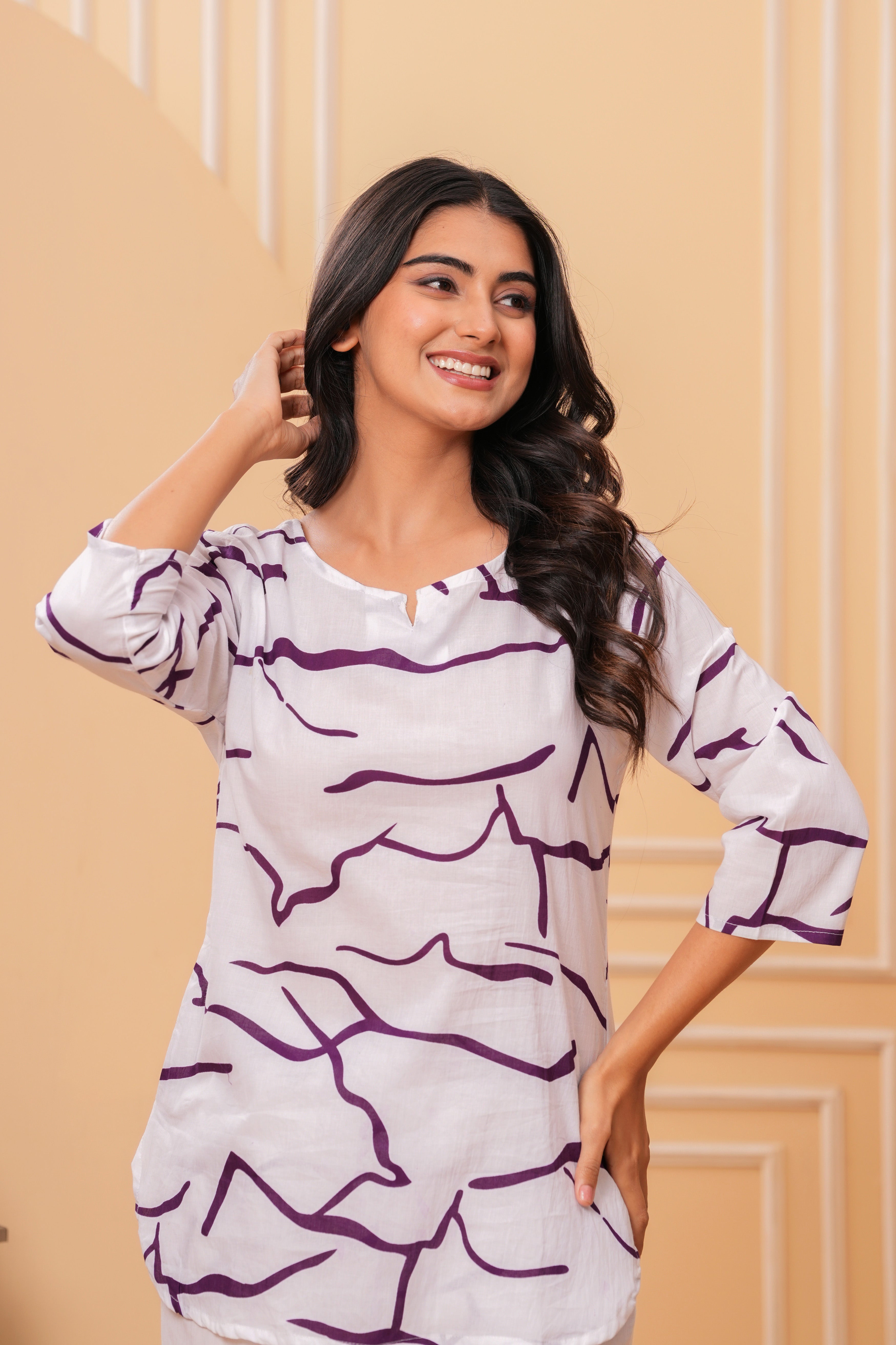 MEERA FAB Women Printed V-Neck Pure Cotton Tunic With Trousers Co-Ords Set