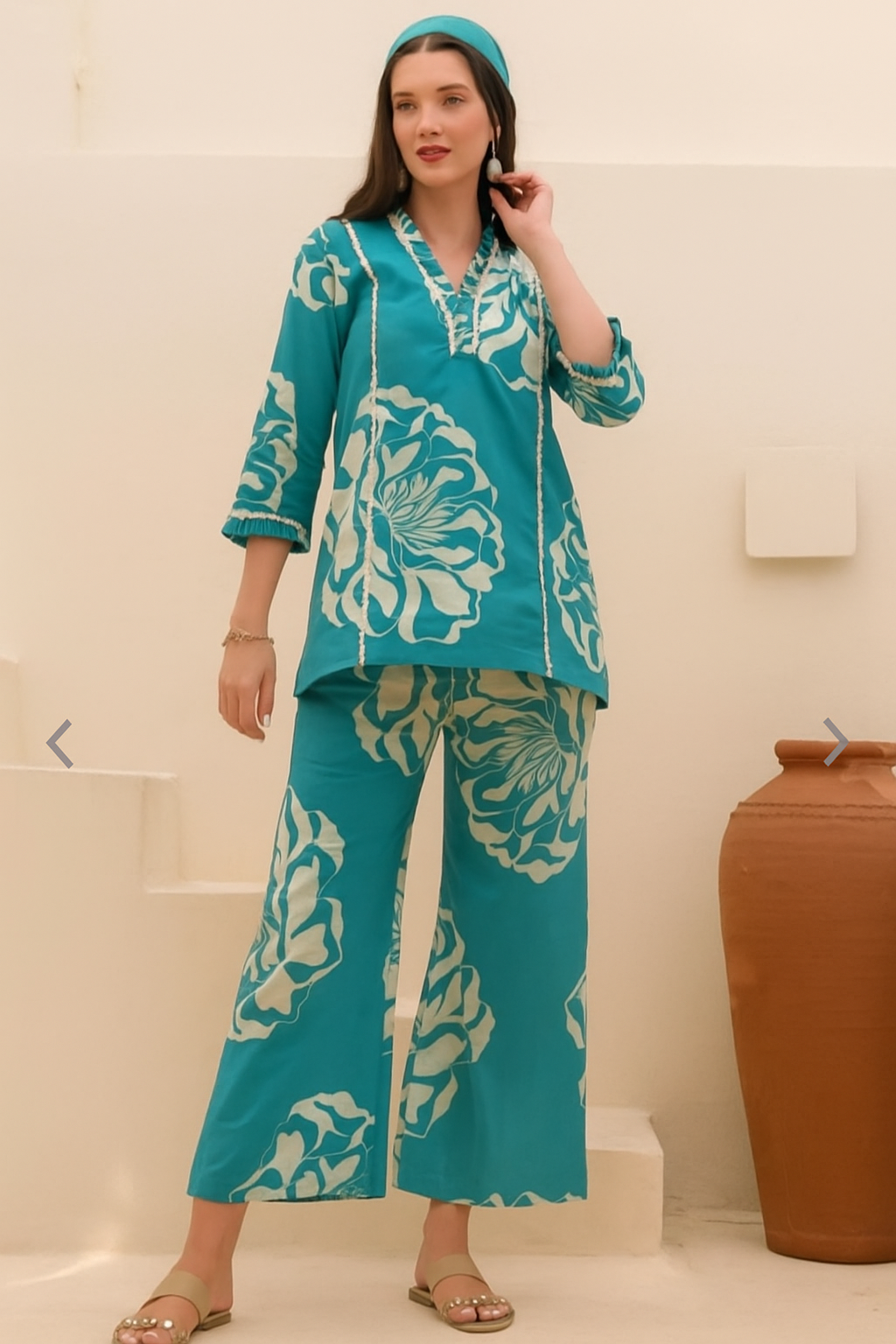MEERA FAB Women Printed V-Neck Pure Cotton Tunic with Trousers Co-Ords Set