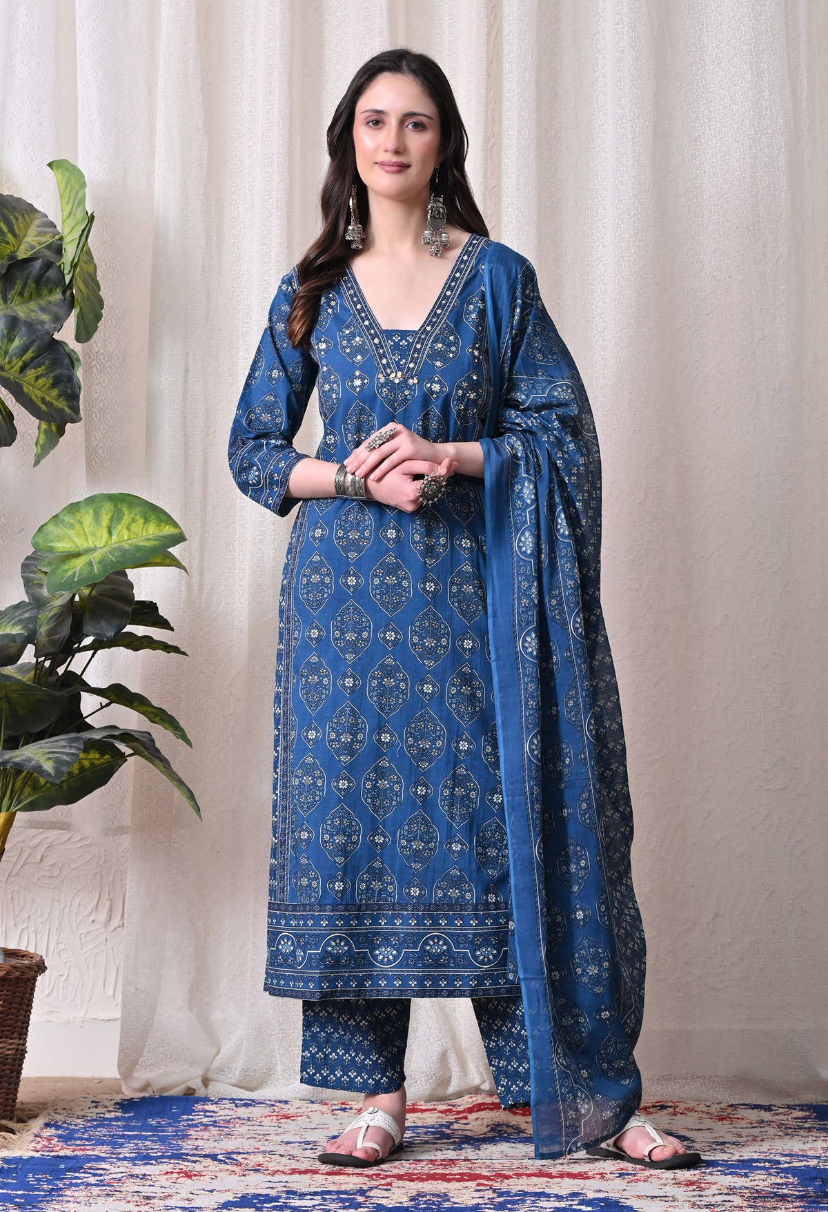 MEERA FAB Women Printed Regular Pure Cotton Straight Kurta with Palazzos & with Dupatta