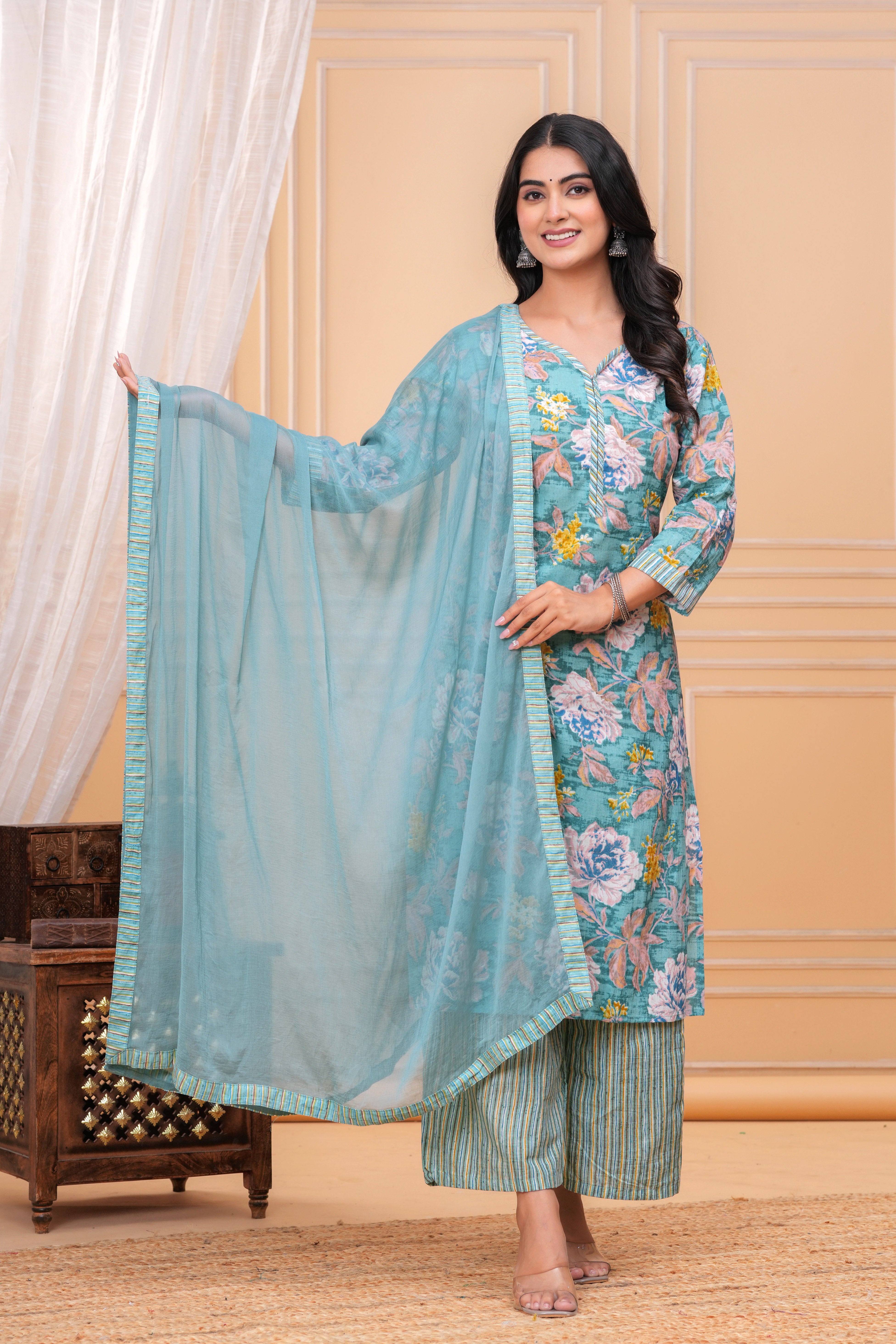 MEERA FAB Women Floral Printed Regular Pure Cotton Kurta with Palazzo & Dupatta