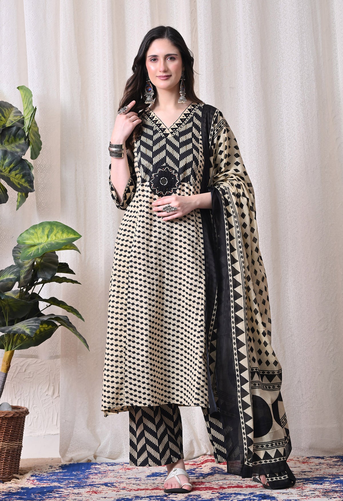 MEERA FAB Women Printed Regular Pure Cotton Straight Embroidery Kurta with Palazzos & with Dupatta