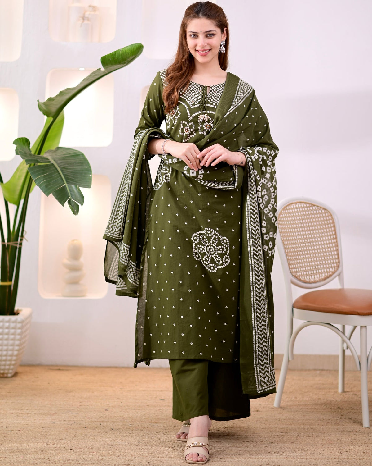 MEERA FAB Women's Pure Bandhej Cotton Straight Kurta Set with Palazzo Pants & Dupatta|Ethnic wear|Kurti Suit Set for Women