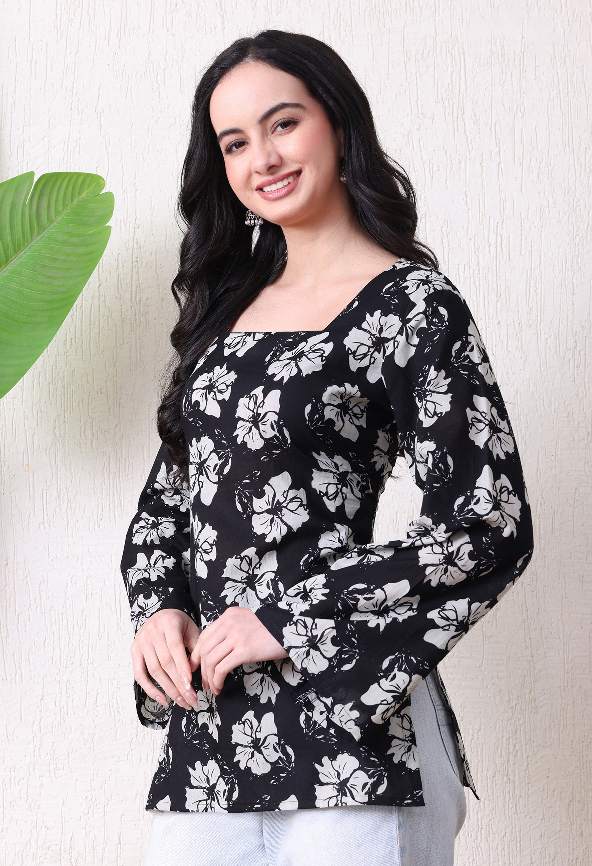 MEERA FAB Women's Floral Printed Cotton Short Kurta | Floral Printed Kurta with Full Sleeves | Short Kurti for Women