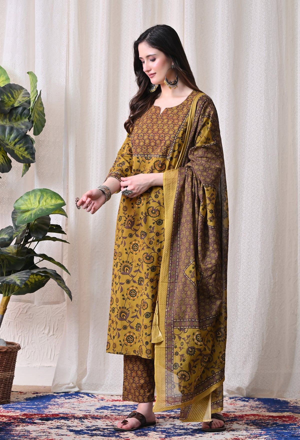 MEERA FAB Women Printed Regular Pure Cotton Straight Handwork Kurta with Palazzos & with Dupatta (Copy)