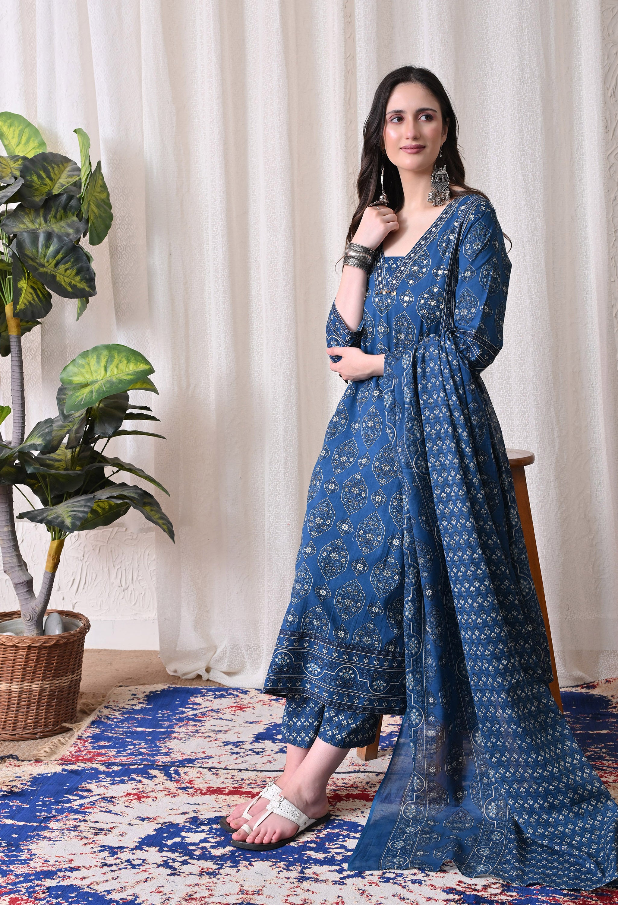 MEERA FAB Women Printed Regular Pure Cotton Straight Kurta with Palazzos & with Dupatta