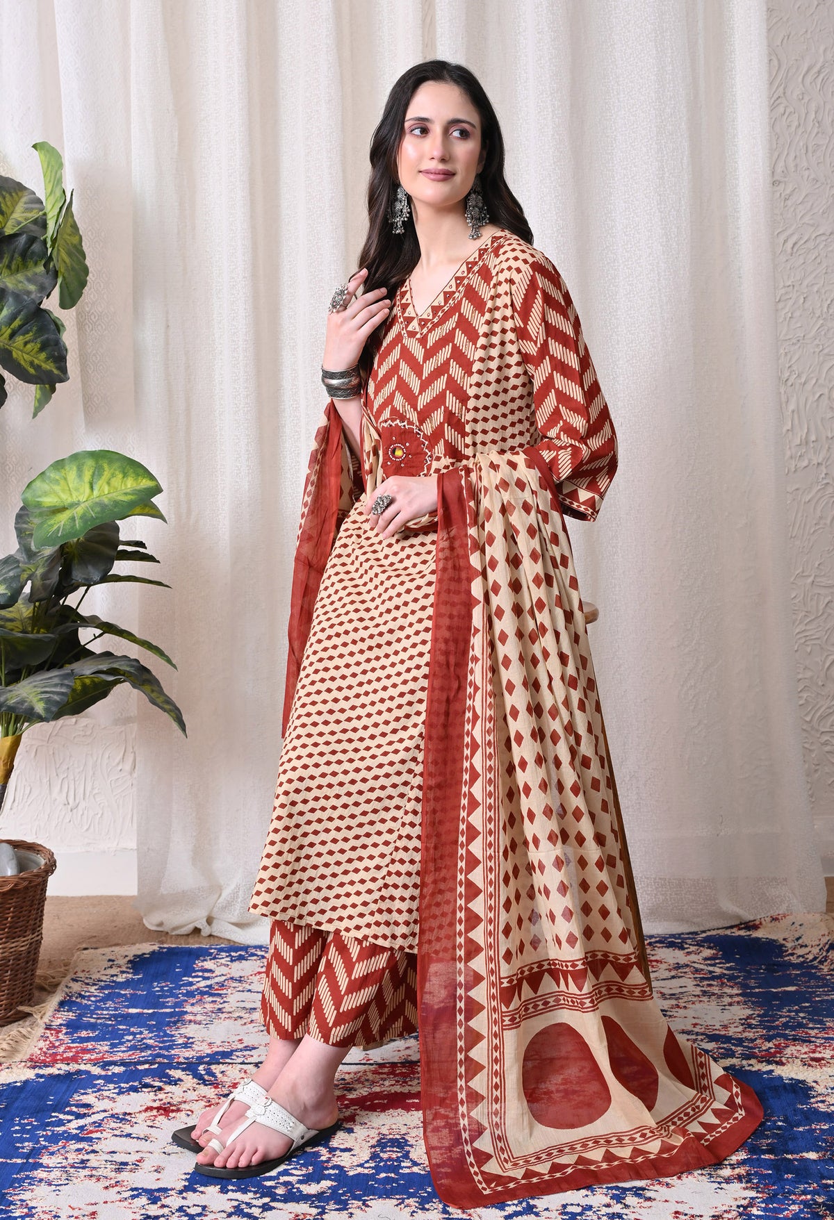 MEERA FAB Women Printed Regular Pure Cotton Straight Embroidery Kurta with Palazzos & with Dupatta
