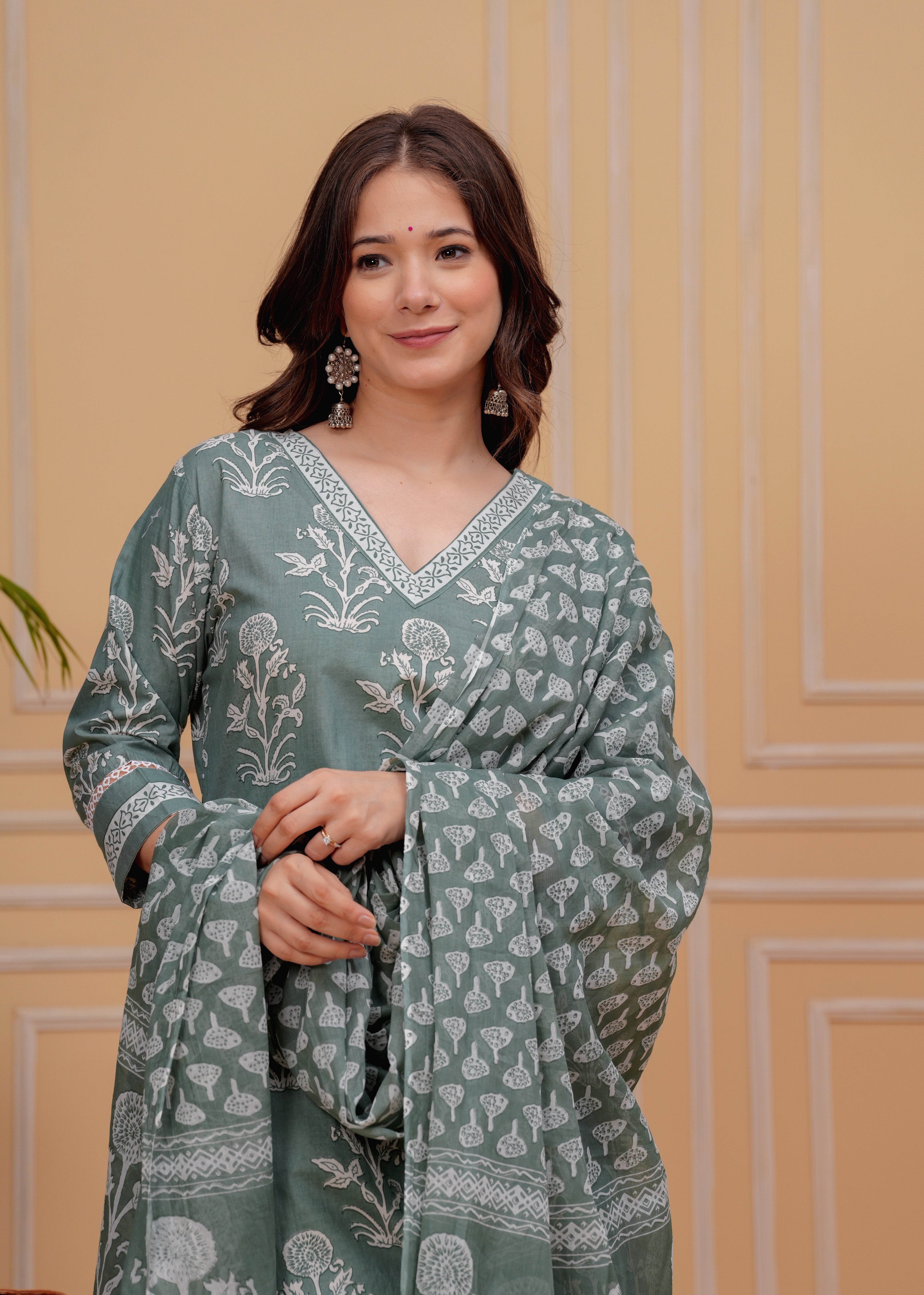 MEERA FAB Women's Cotton Blend Straight Printed Kurta with Palazzo & Dupatta