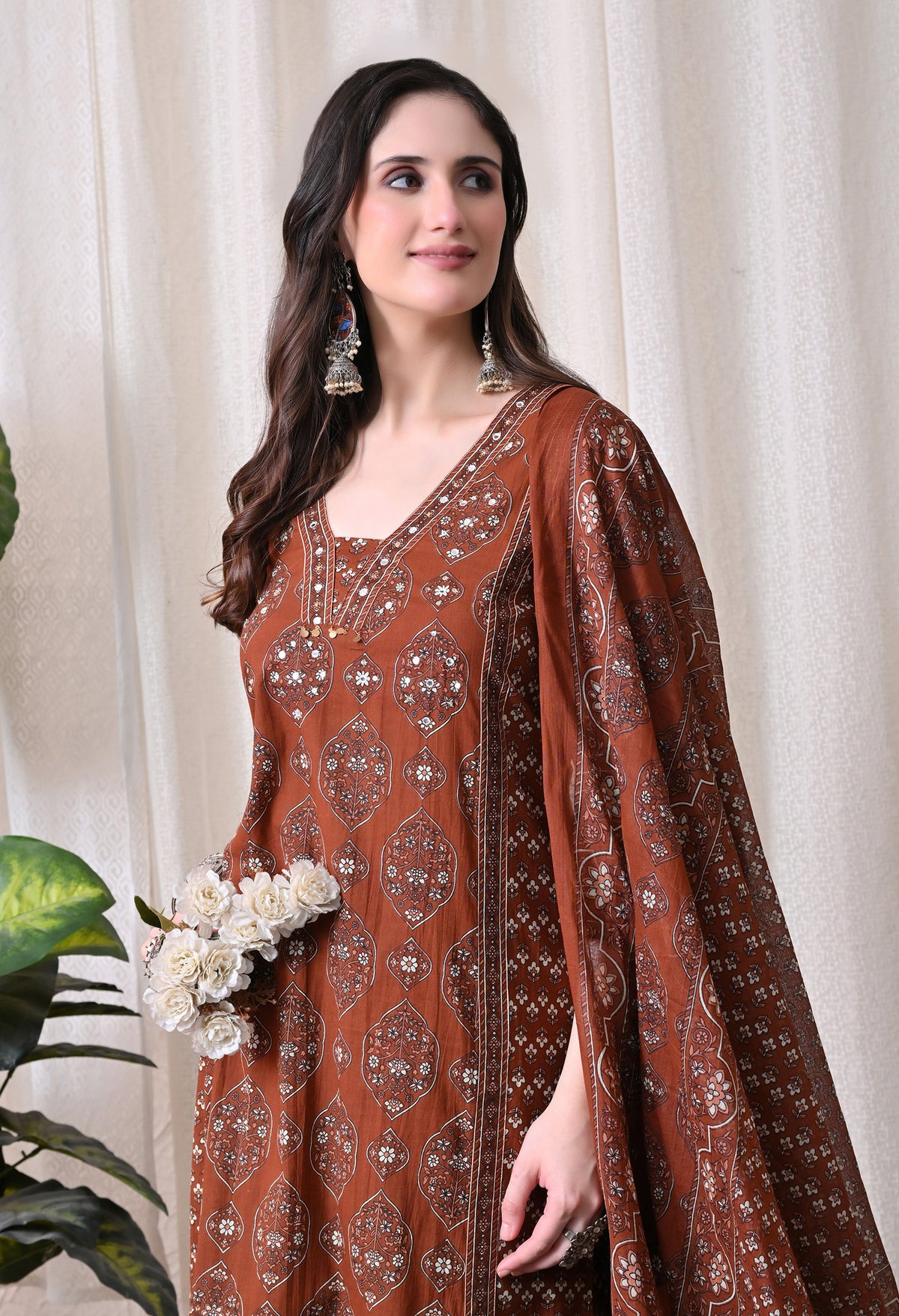 MEERA FAB Women Printed Regular Pure Cotton Straight Kurta with Palazzos & with Dupatta