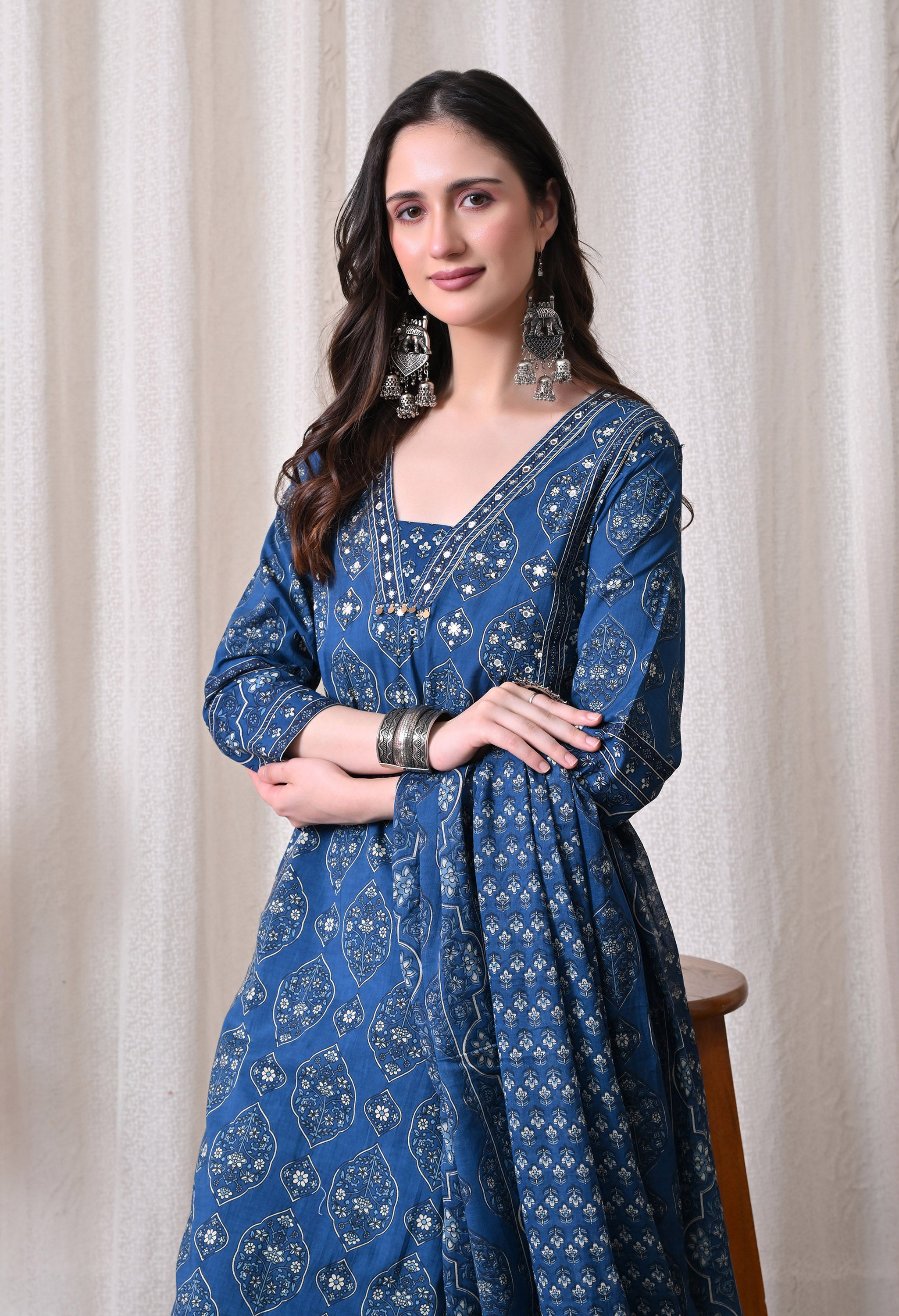 MEERA FAB Women Printed Regular Pure Cotton Straight Kurta with Palazzos & with Dupatta