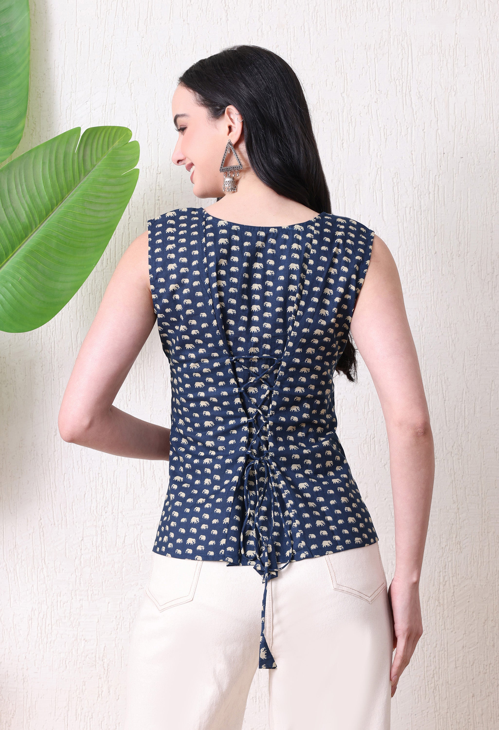 MEERA FAB Women's Floral Printed Cotton Short Top | Floral Printed Top Cut Sleeves | Short Kurti for Women