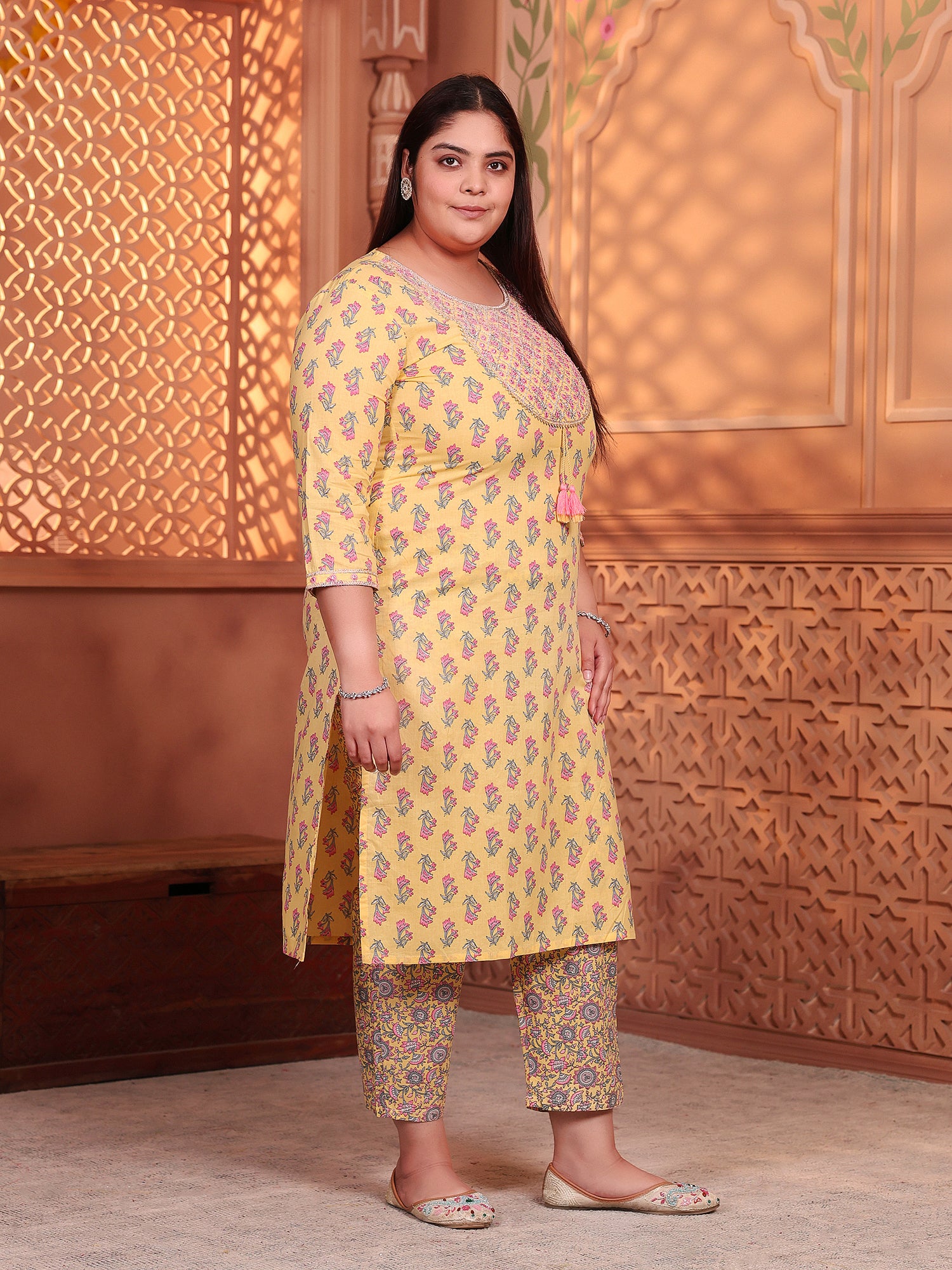 MEERA FAB Plus Size Printed Pure Cotton Straight Embrodriery Kurta with Palazzos & Dupatta