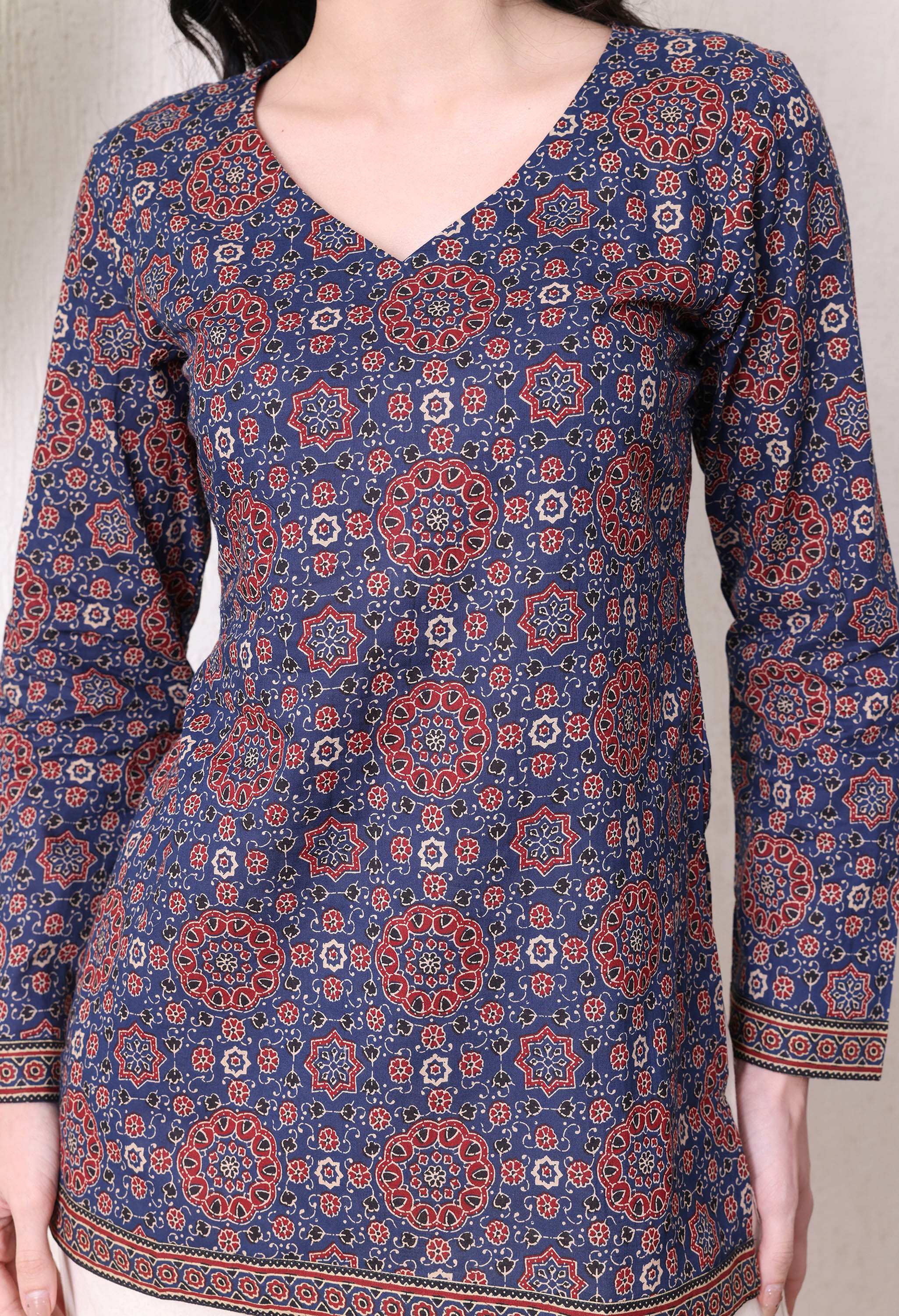 MEERA FAB Women's Floral Printed Cotton Short Top | Ikkat Printed Top Cut Sleeves | Short Kurti for Women