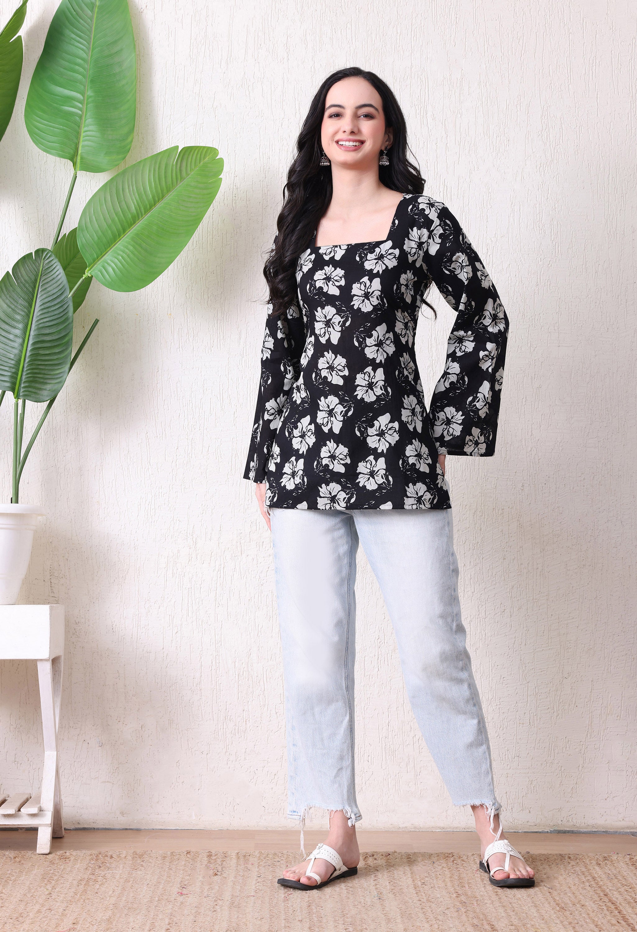 MEERA FAB Women's Floral Printed Cotton Short Kurta | Floral Printed Kurta with Full Sleeves | Short Kurti for Women