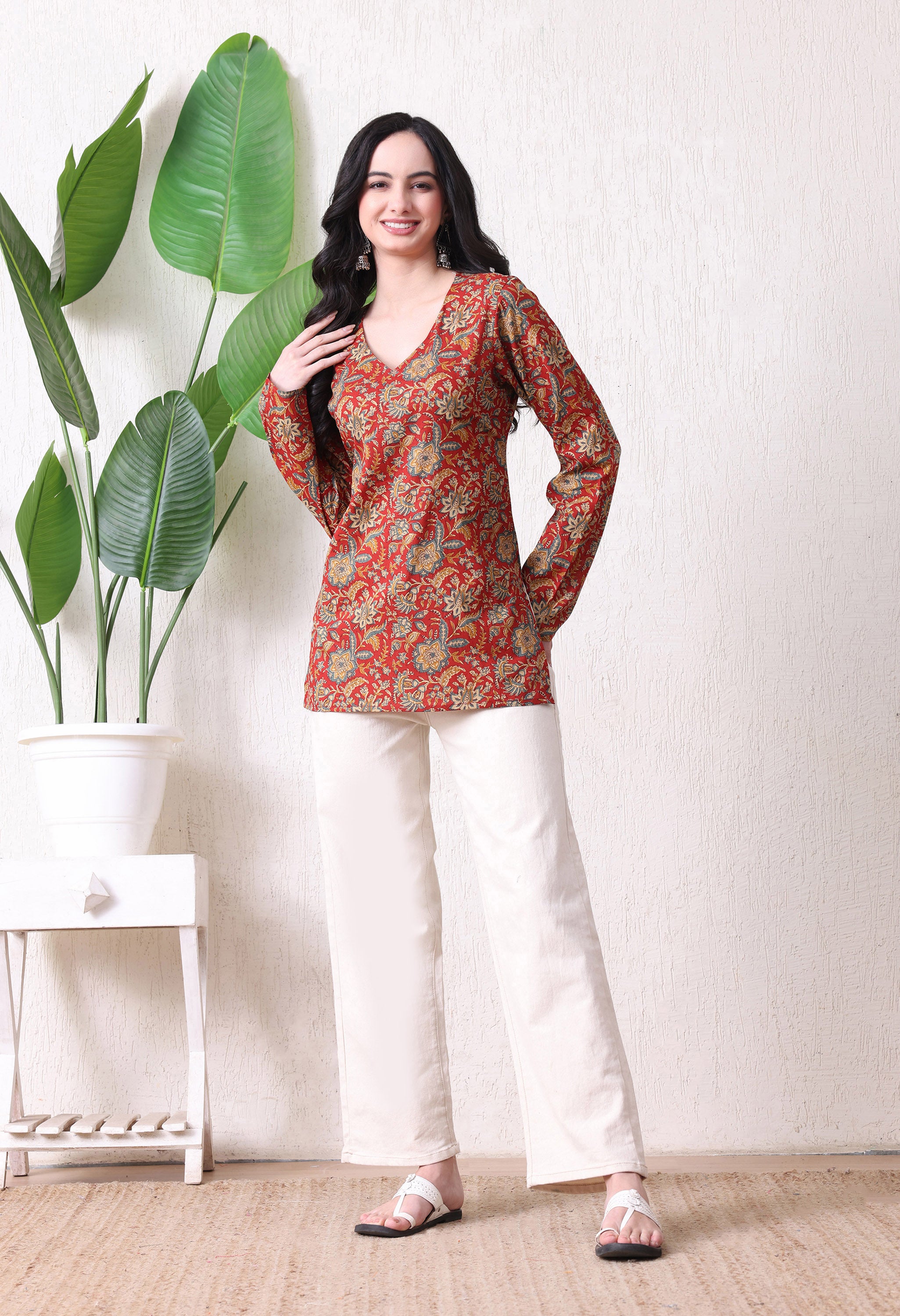 MEERA FAB Women's Floral Printed Cotton Short Kurta | Floral Printed Kurta with Full Sleeves | Short Kurti for Women