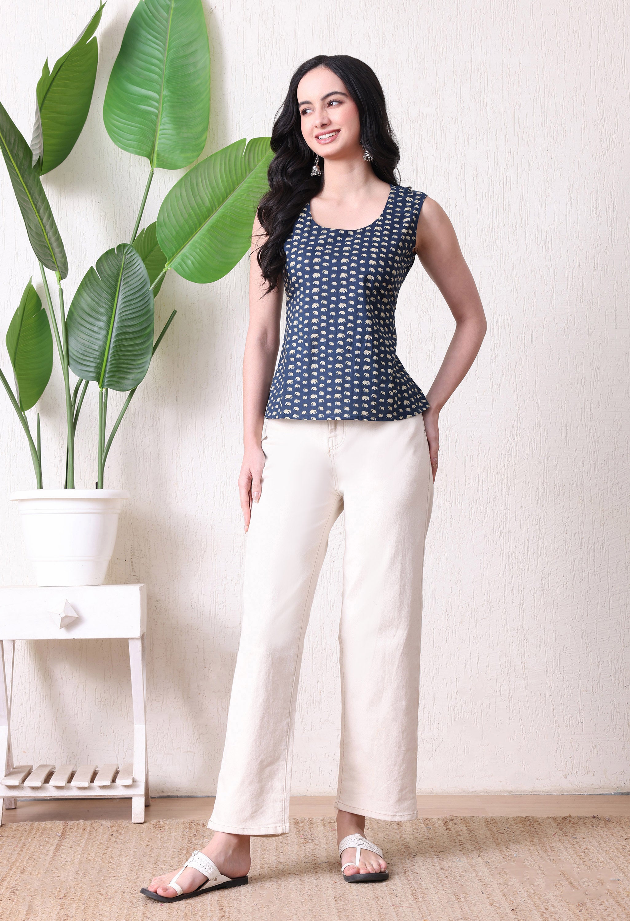 MEERA FAB Women's Floral Printed Cotton Short Top | Floral Printed Top Cut Sleeves | Short Kurti for Women