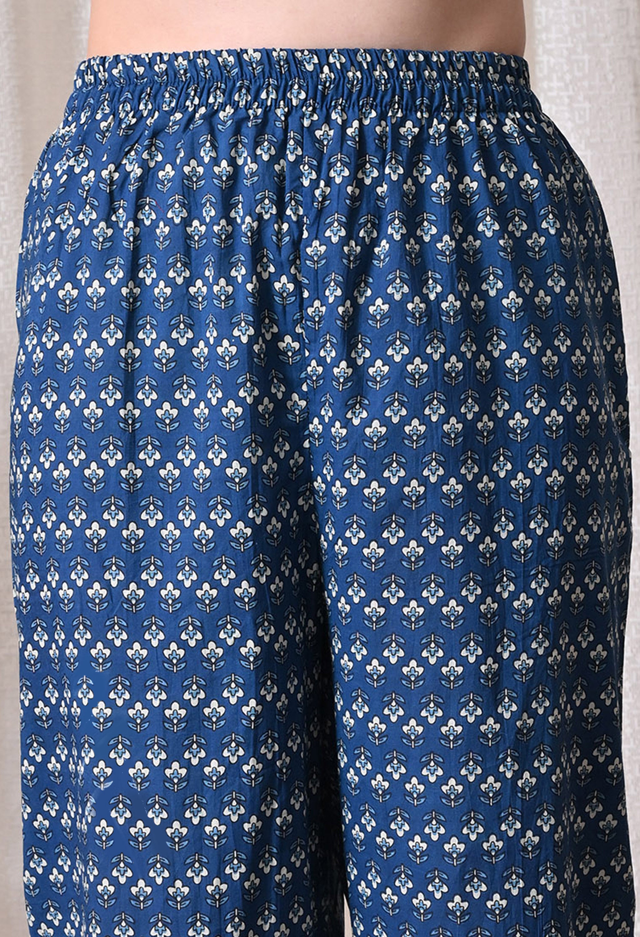 MEERA FAB Women Printed Regular Pure Cotton Straight Kurta with Palazzos & with Dupatta