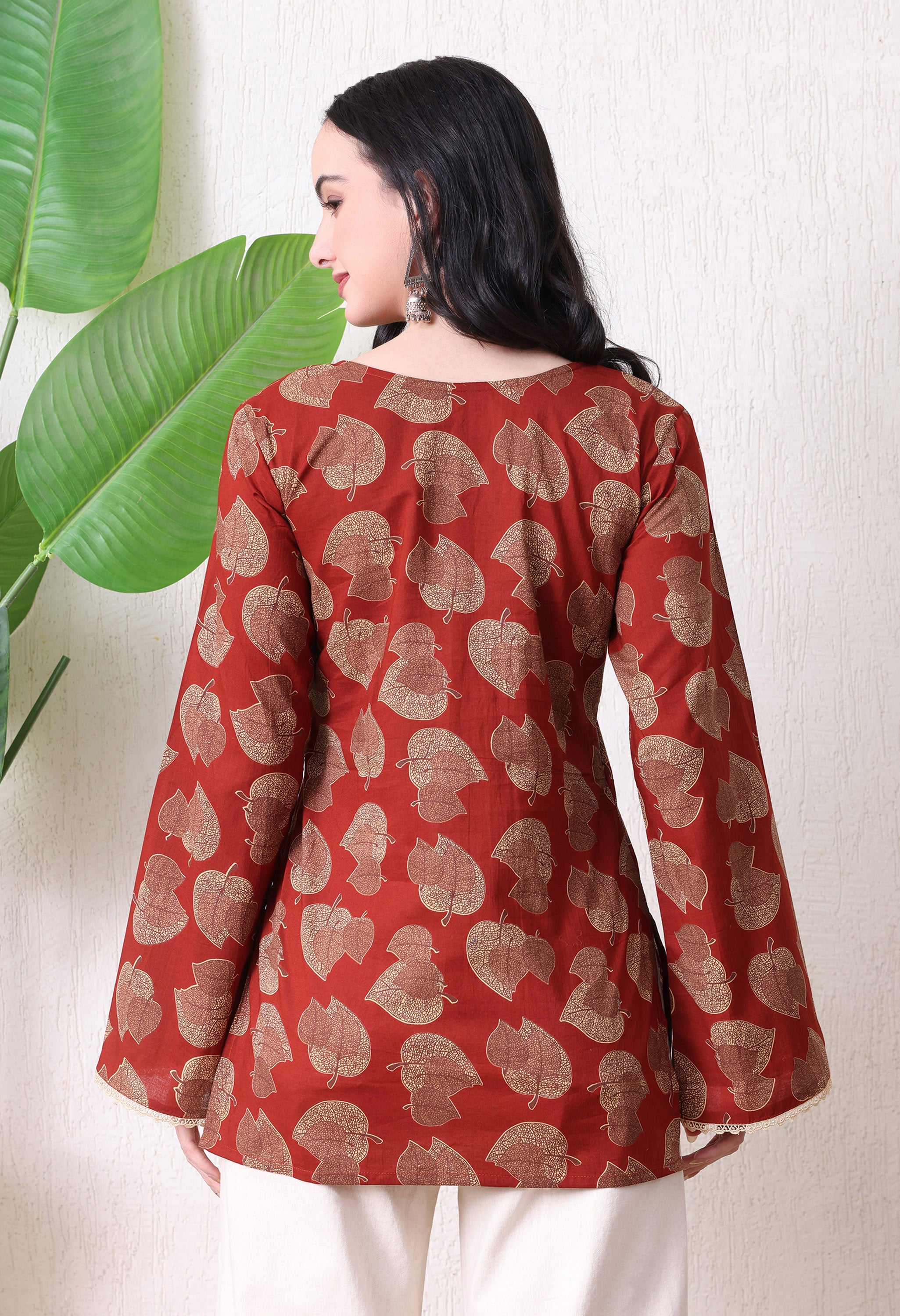 MEERA FAB Women's Floral Printed Cotton Short Top | Floral Printed Kurta with Full Sleeves | Short Kurti for Women