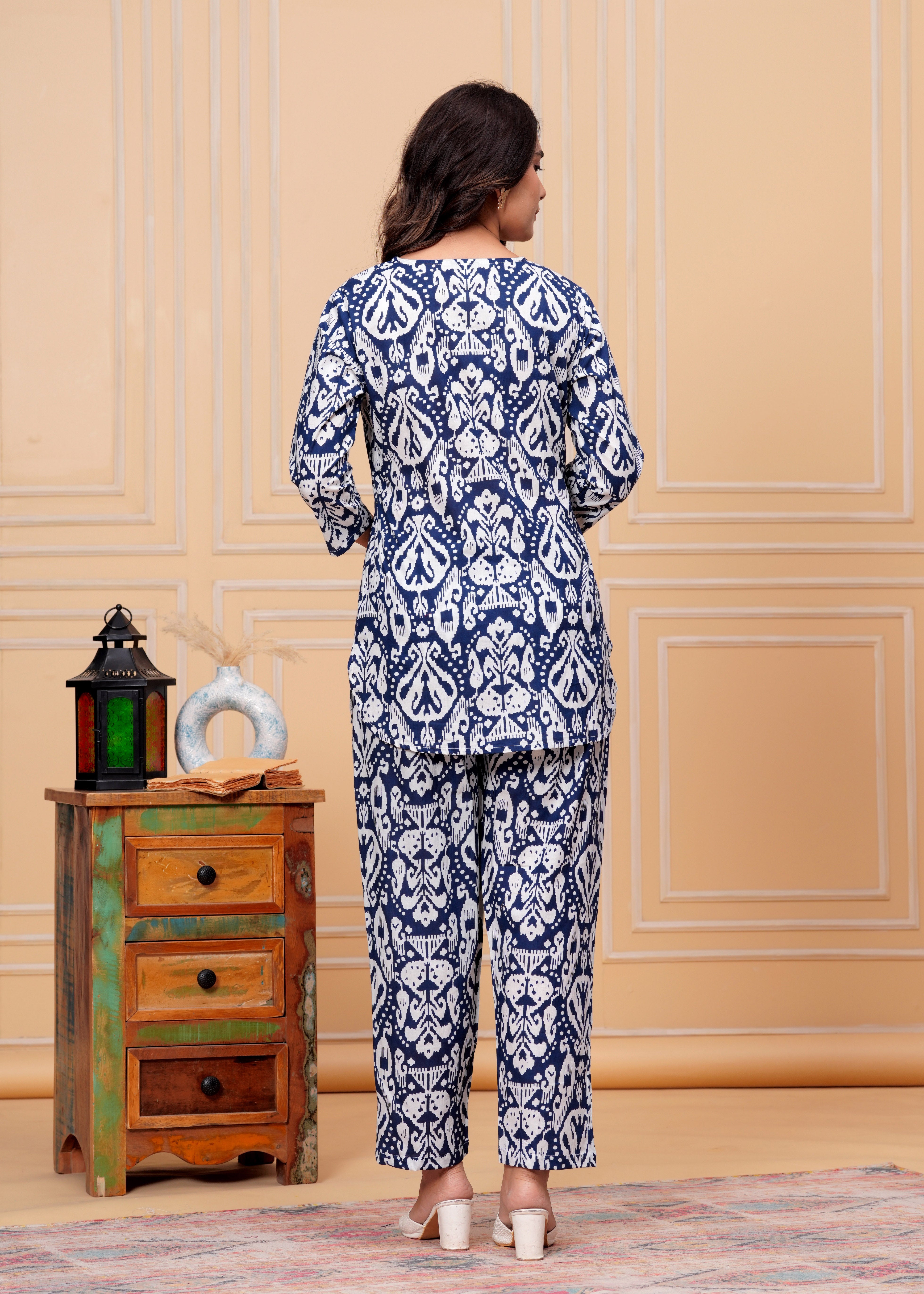 MEERA FAB Women's Floral Printed Kurta with Palazzo Set for Women