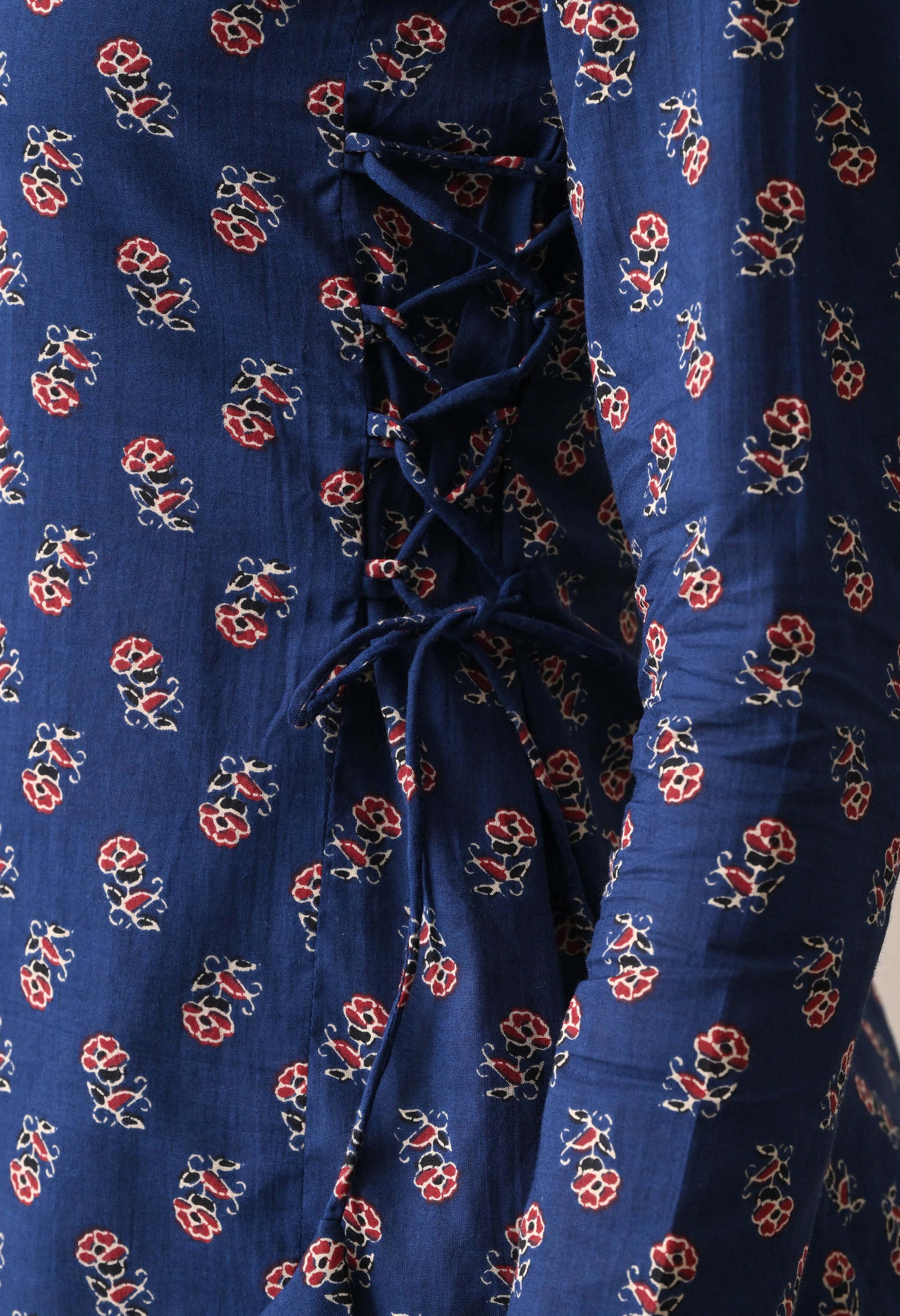 MEERA FAB Women's Floral Printed Cotton Short Kurta Square Neck | Floral Printed Kurta with Full Sleeves | Short Kurti for Women