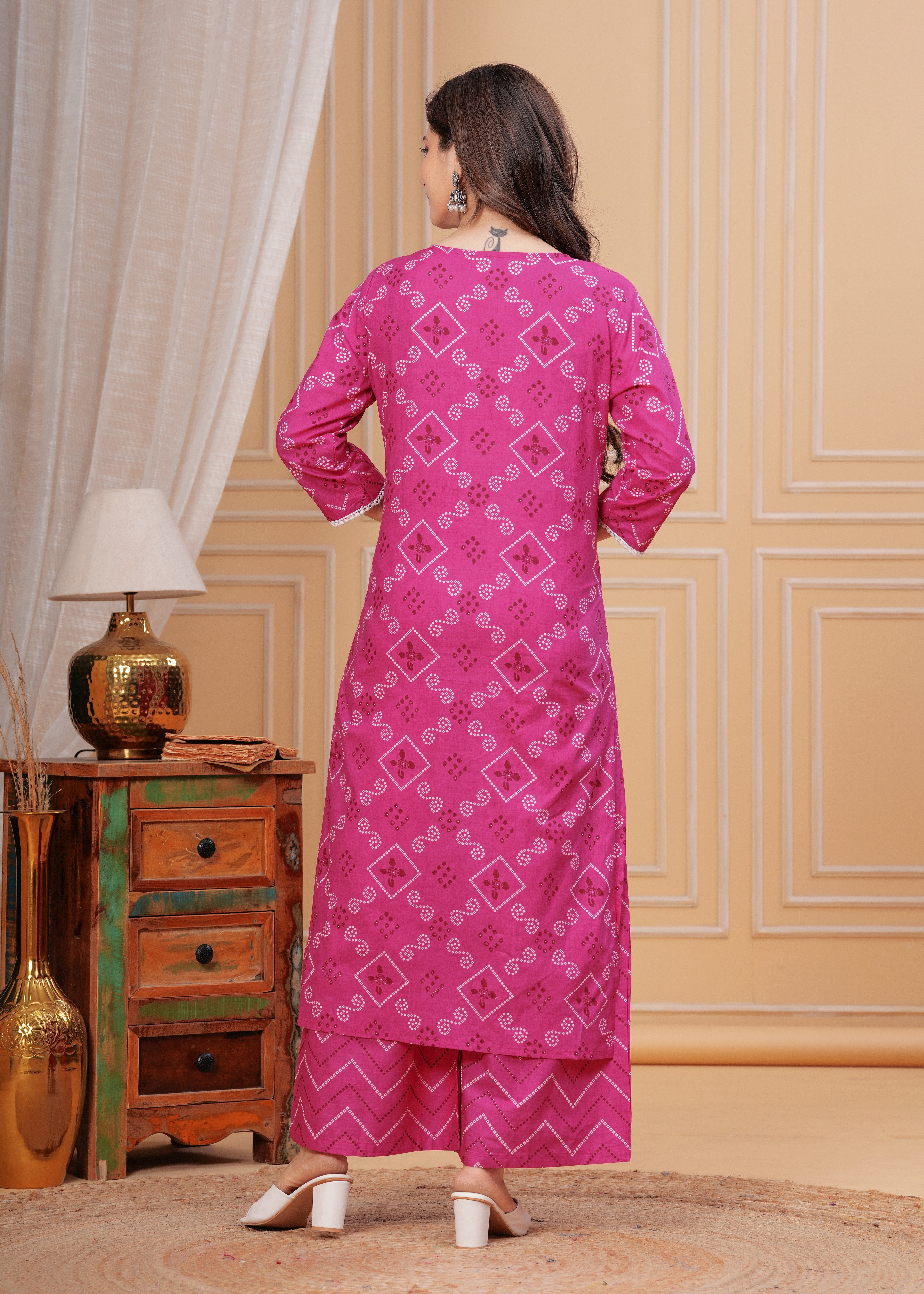 MEERA FAB Women's Pure Cotton Bandhani Printed Kurta with Palazzo & Dupatta