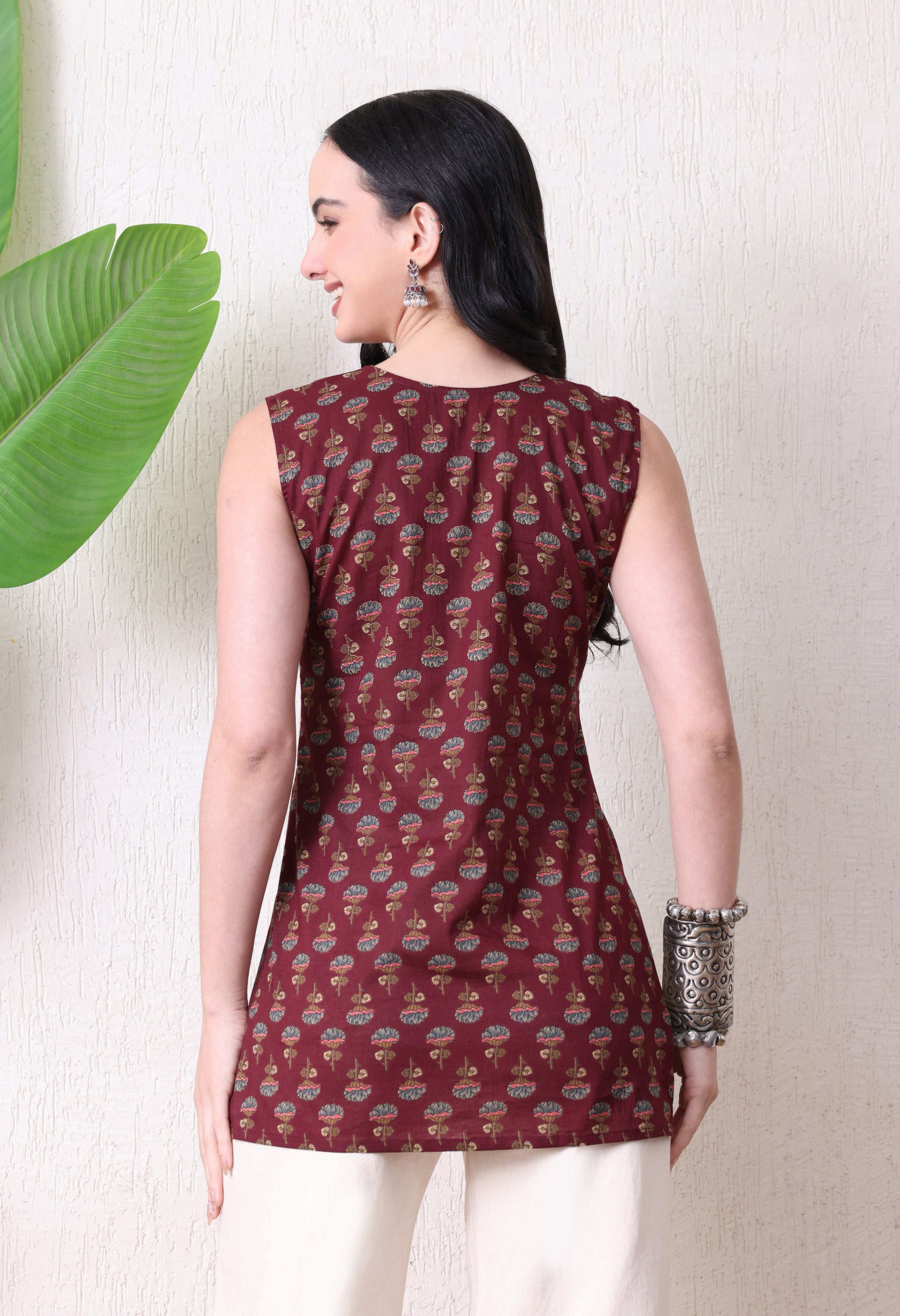 MEERA FAB Women's Floral Printed Cotton Short Top | Floral Booti Printed Top Cut Sleeves | Short Kurti for Women