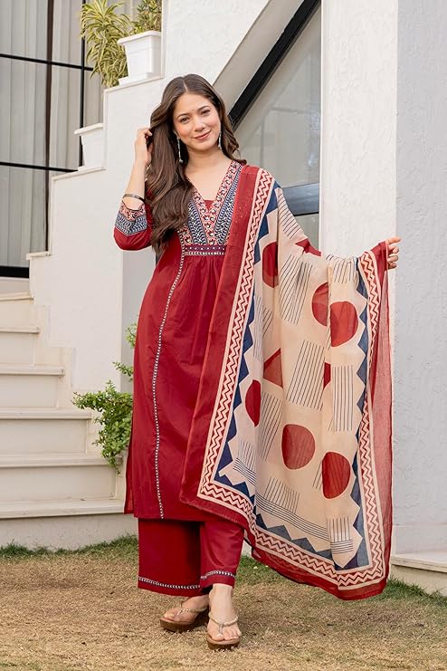 MEERA FAB Women Floral Printed Pure Cotton Straignt V-Neck Kurta with Trousers & Dupatta