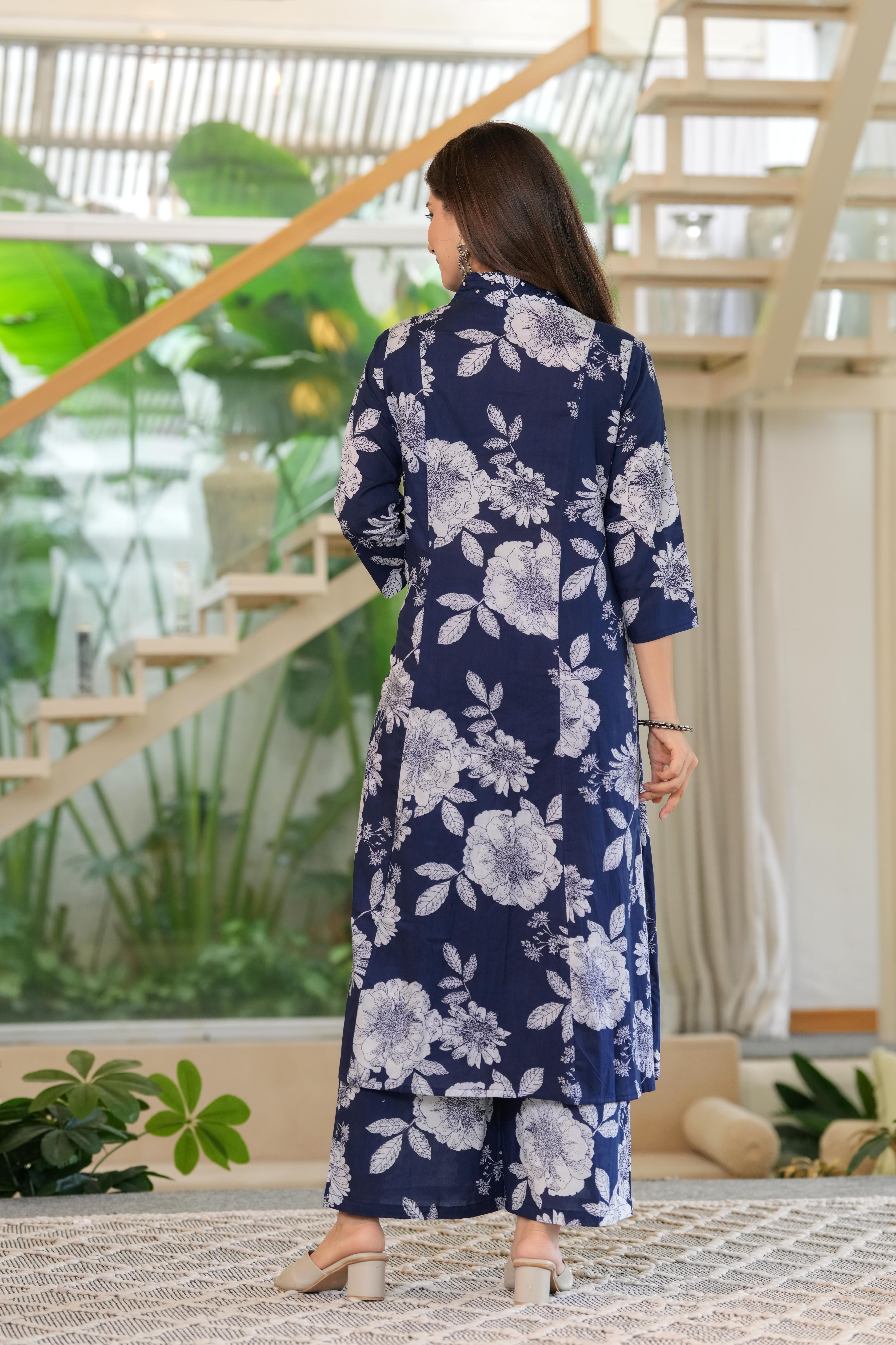 MEERA FAB Women Cotton Printed V-neck Kurta Palazzo Set