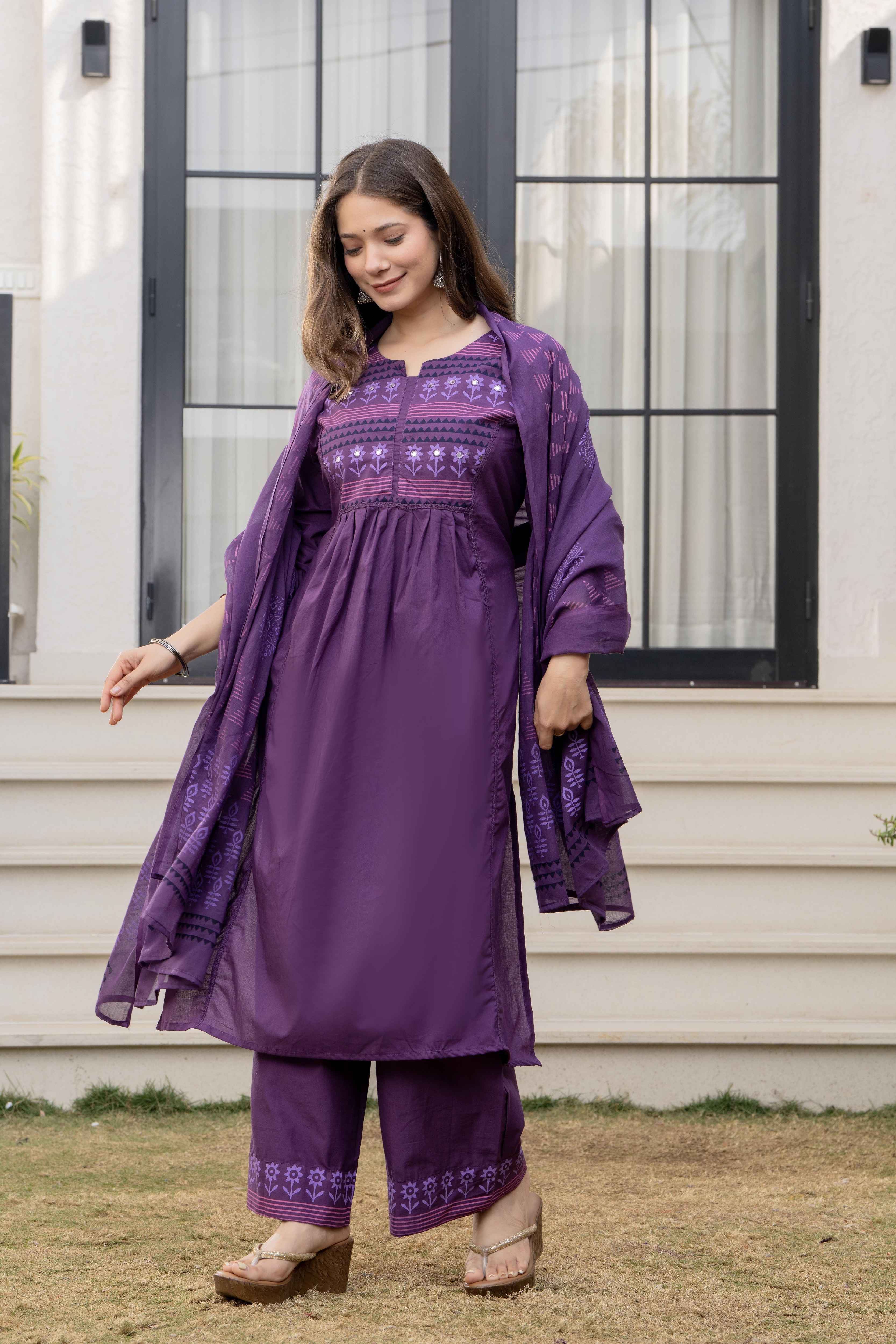 MEERA FAB Women Printed Regular Pure Cotton Straight Kurta with Palazzos & with Dupatta