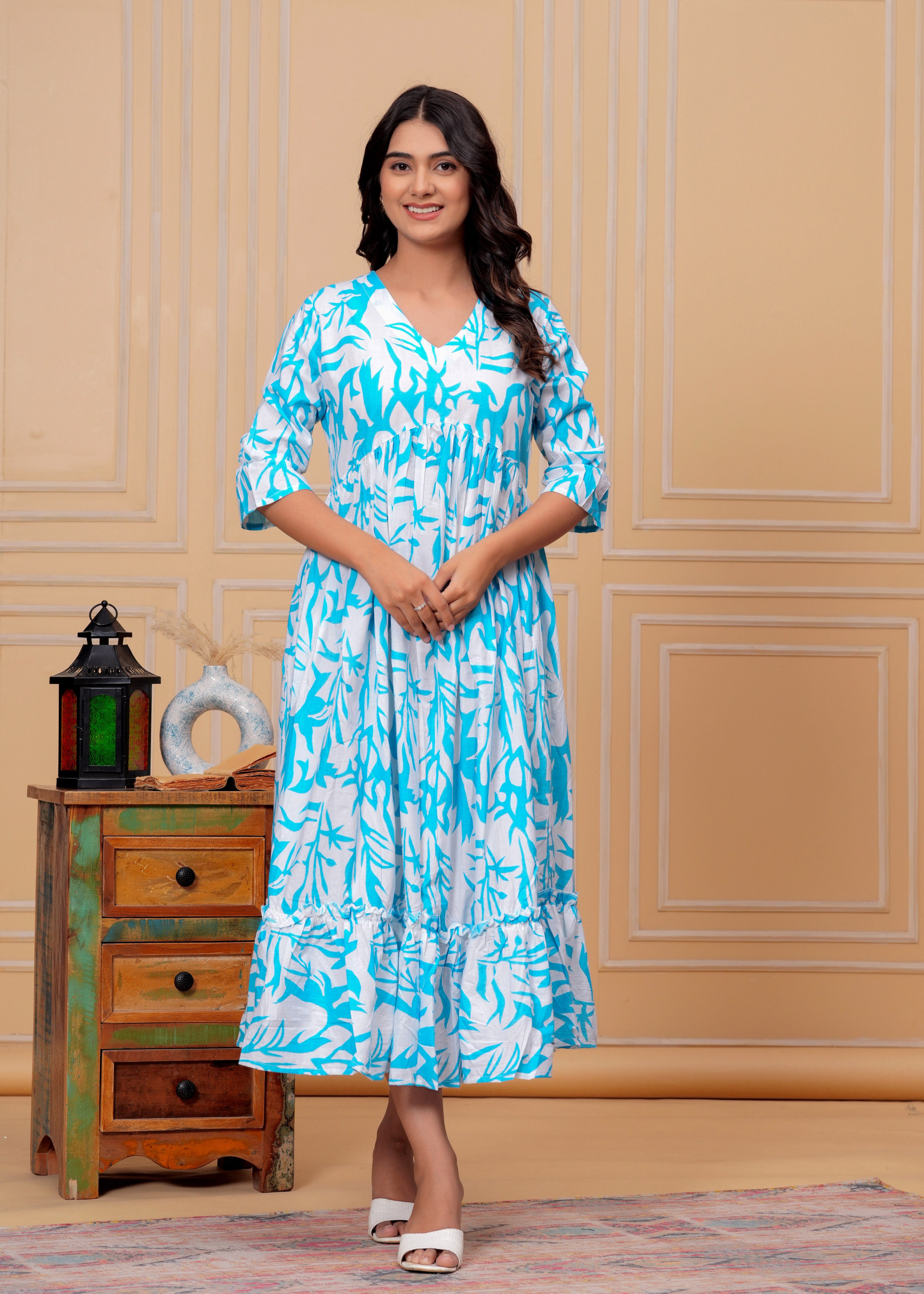 MEERA FAB Women's Pure Cotton Regular Fit Anarkali Floral Printed Regular Kurta