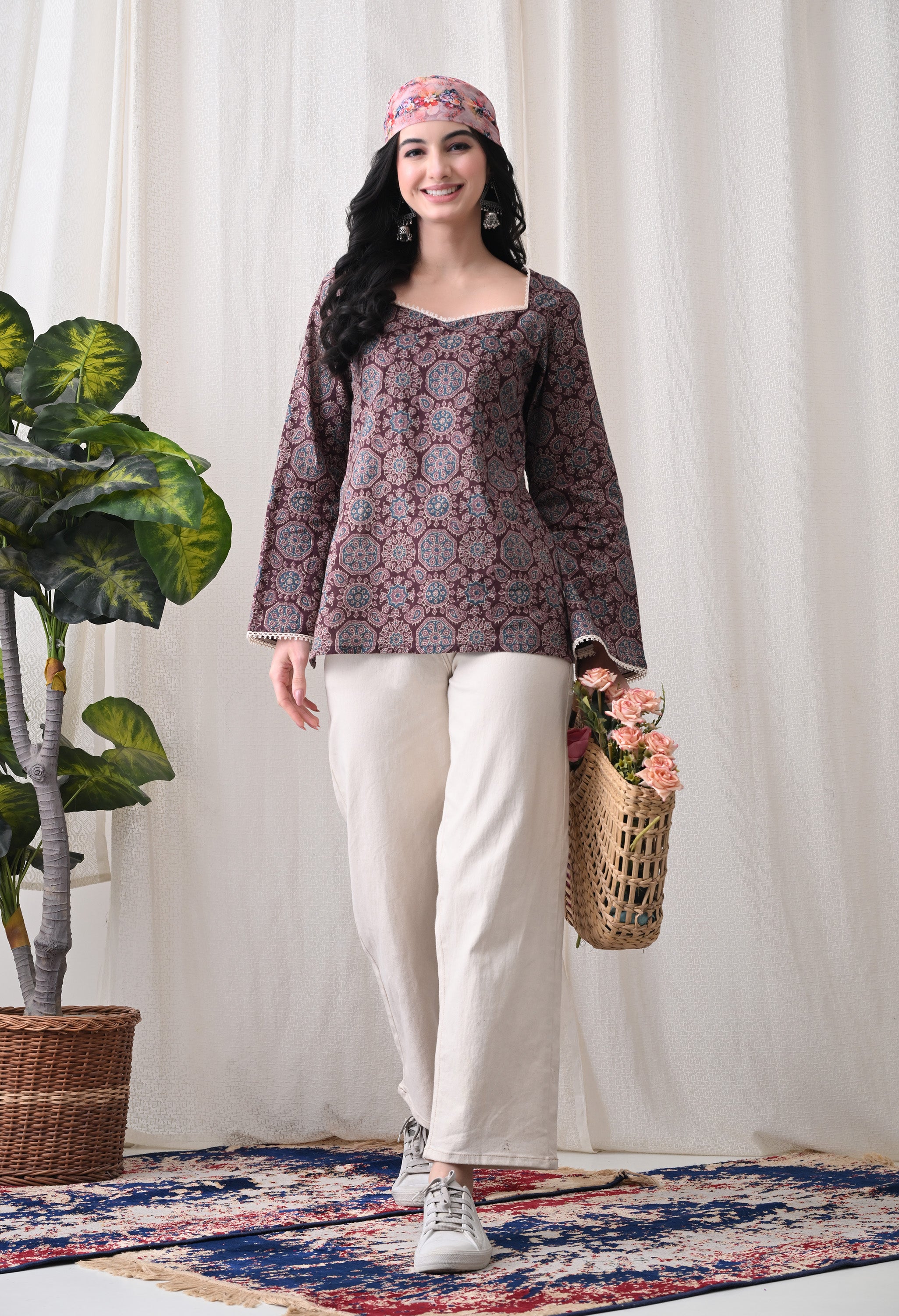 MEERA FAB Women's Floral Printed Cotton Short Kurta Square Neck