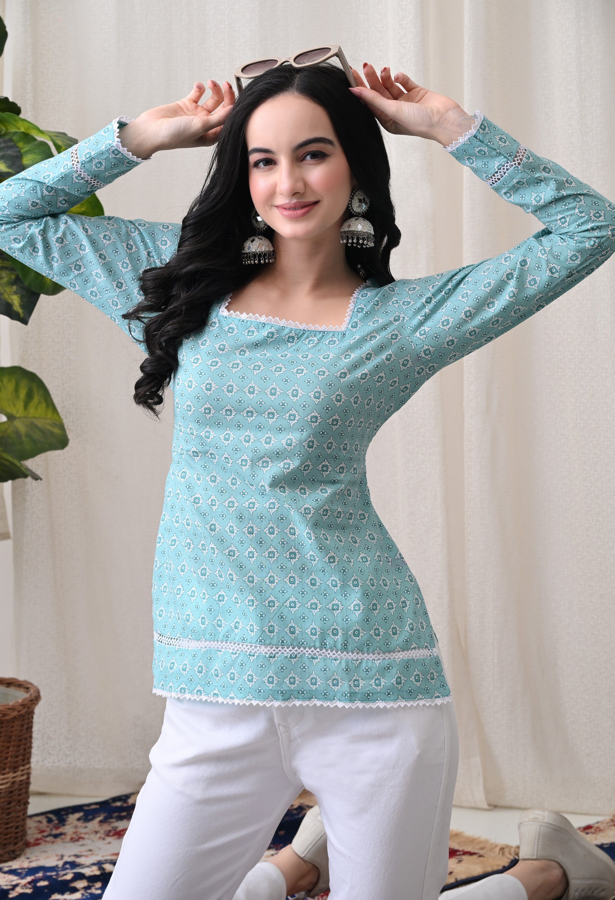 MEERA FAB Women's Floral Printed Cotton Short Kurta Square Neck