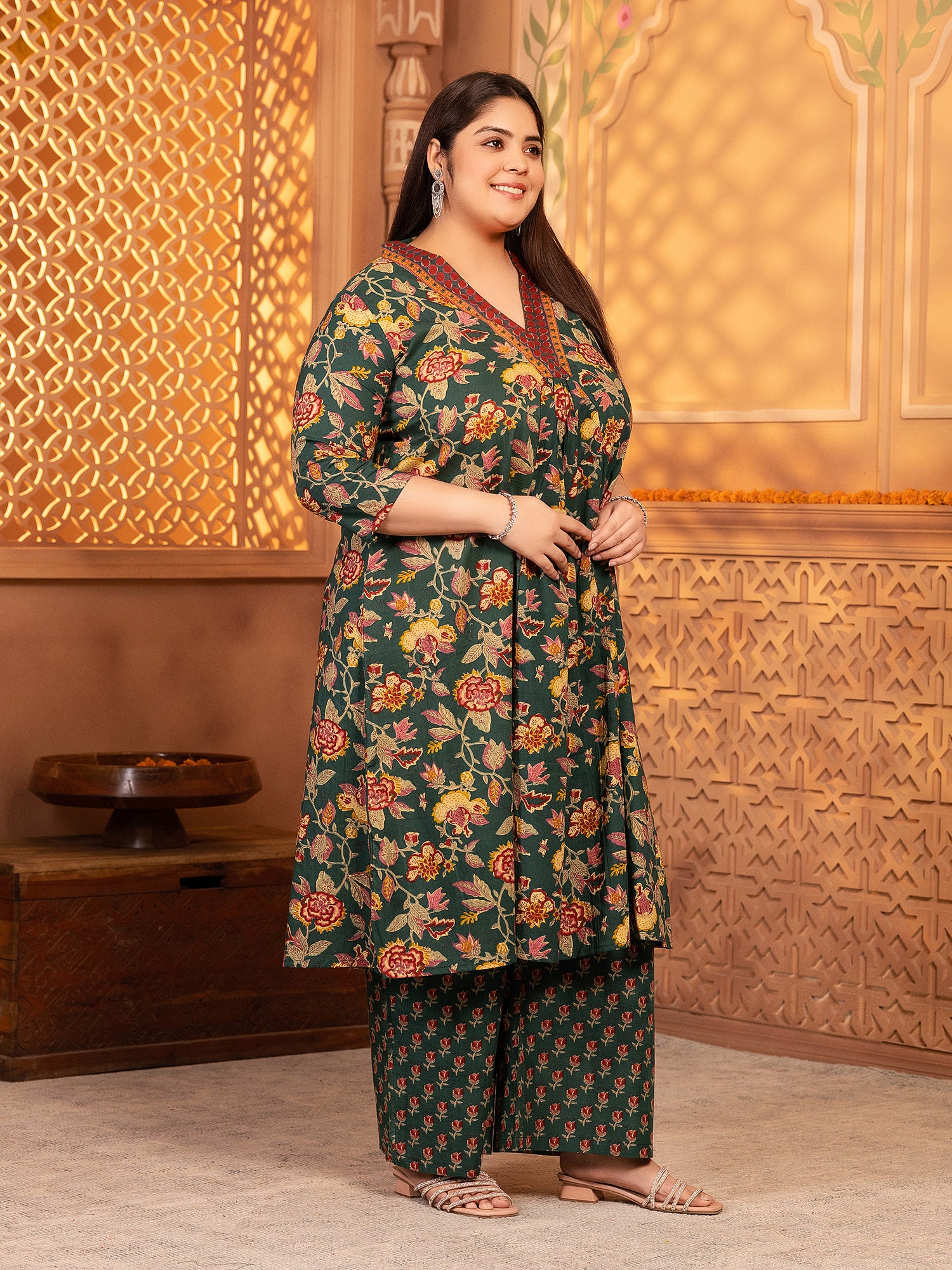 MEERA FAB Women's Cotton Blend V-Neck Plus Size Kurta Printed Kurta with Palazzo & Dupatta Set