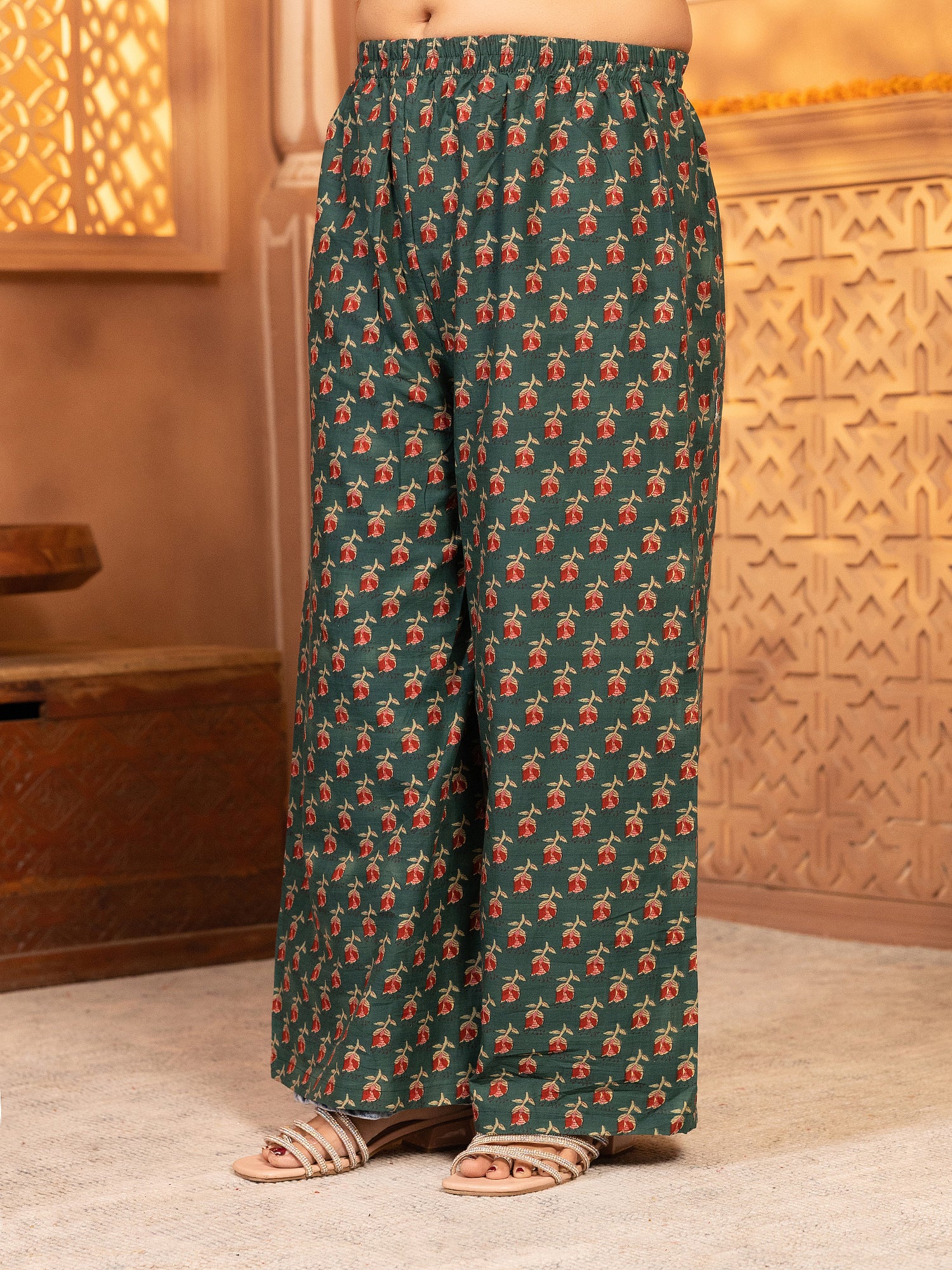 MEERA FAB Women's Cotton Blend V-Neck Plus Size Kurta Printed Kurta with Palazzo & Dupatta Set